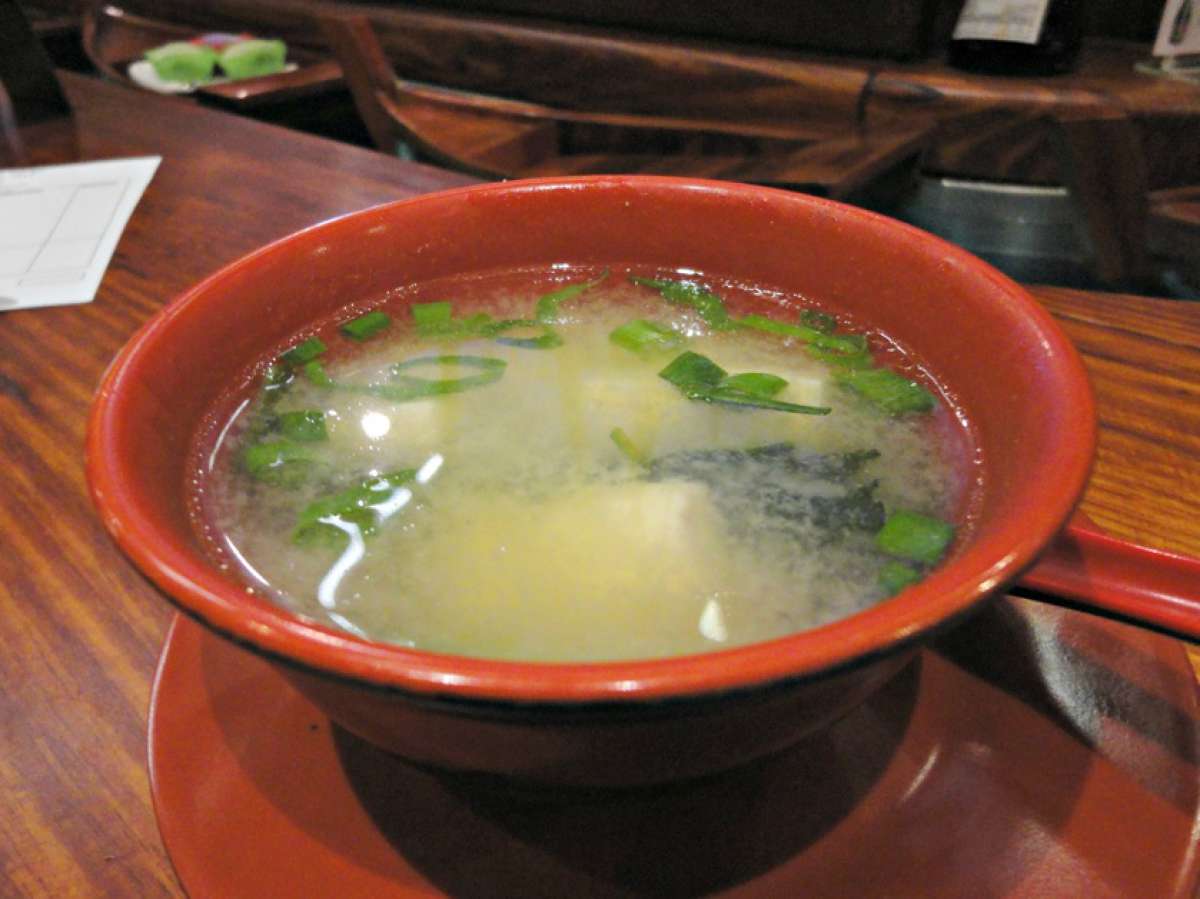 Kawa Sake Sushi Boat — photograph 6