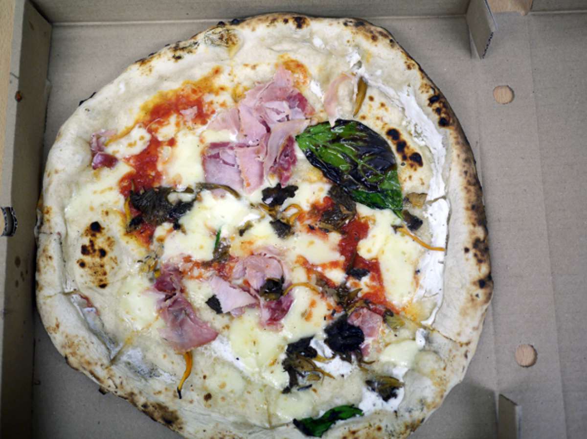 West End Take Away — photograph 5