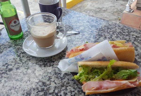 Cafe Atlantico — photograph 3