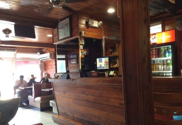 Curly's Restaurant and Bar — photograph 9