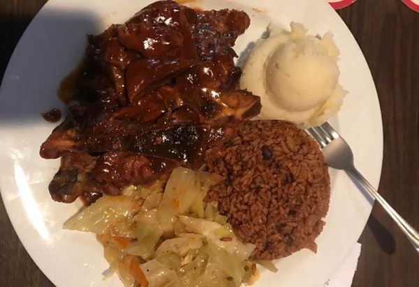 Curly's Restaurant and Bar