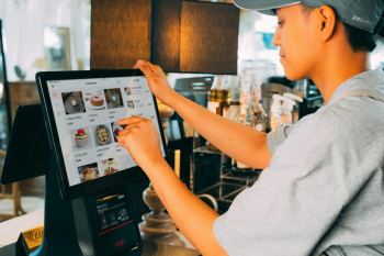 How Interactive Digital Menus Are Redefining the Dining Experience