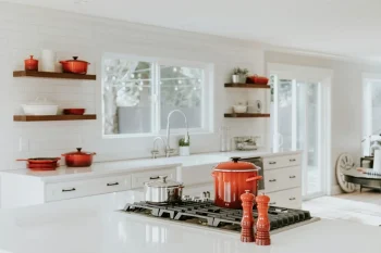 Commercial vs Residential Kitchens: What Actually Matters at Home?