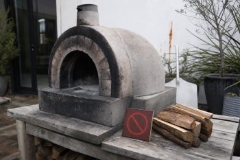 How to Choose the Best Outdoor Pizza Oven for Australian Homes