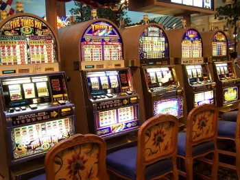 Free Spin Offers That Burst Your Gaming Potential