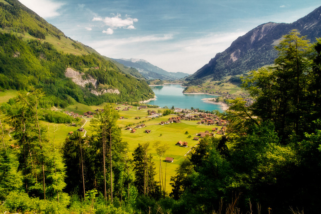 Lungerersee in Alps