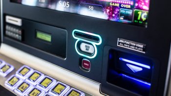 Volatility in Online Slots: Should You Choose Low, Medium or High Risk?